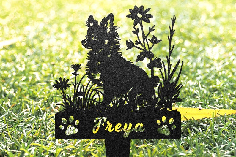 Personalized Chihuahua Memorial Garden Stake, Floral Metal Dog Sign