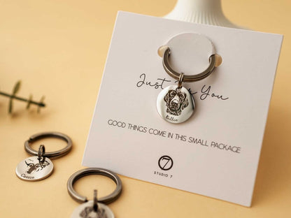 Engraved Pet Portrait Keychain: Personalized Dog Memorial Gift