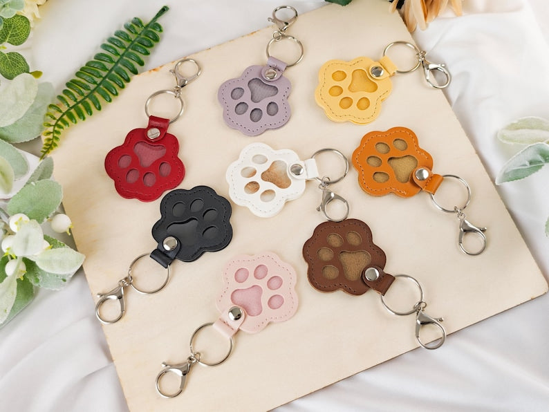 Personalized Pet Portrait Keychain, Fur Memorial, Paw Print Leather Pouch