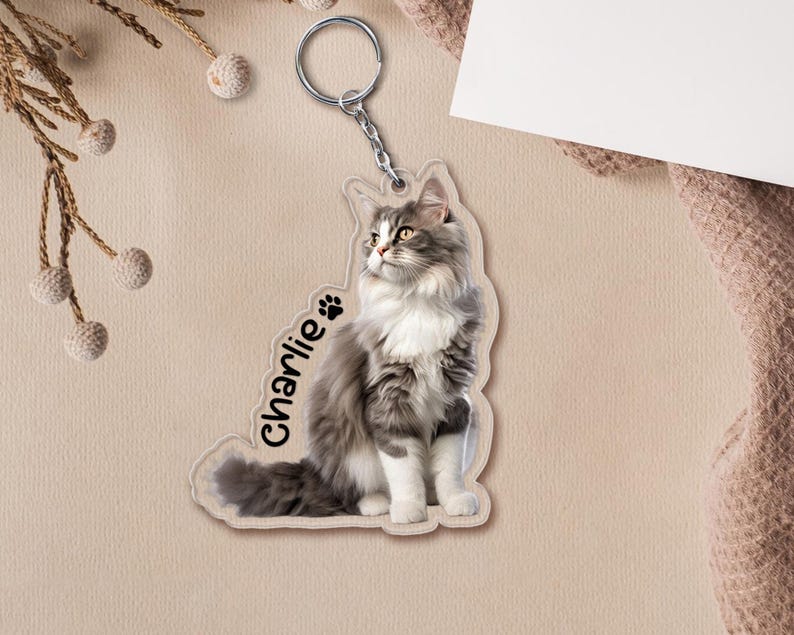 Custom Pet Keychain, Pet Portrait Keychain, Personalized Pet Photo Keychain, Dog Keychain, Cat Memorial Gift, Holiday Gift for Pet Lovers