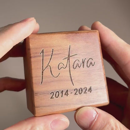 Engraved Pet Memorial Box,Custom Wooden Pet Ashes Keepsake,Personalized Cat and Dog Loss Gift,Pet Fur Keepsake,Sympathy Gift for Pet Lovers